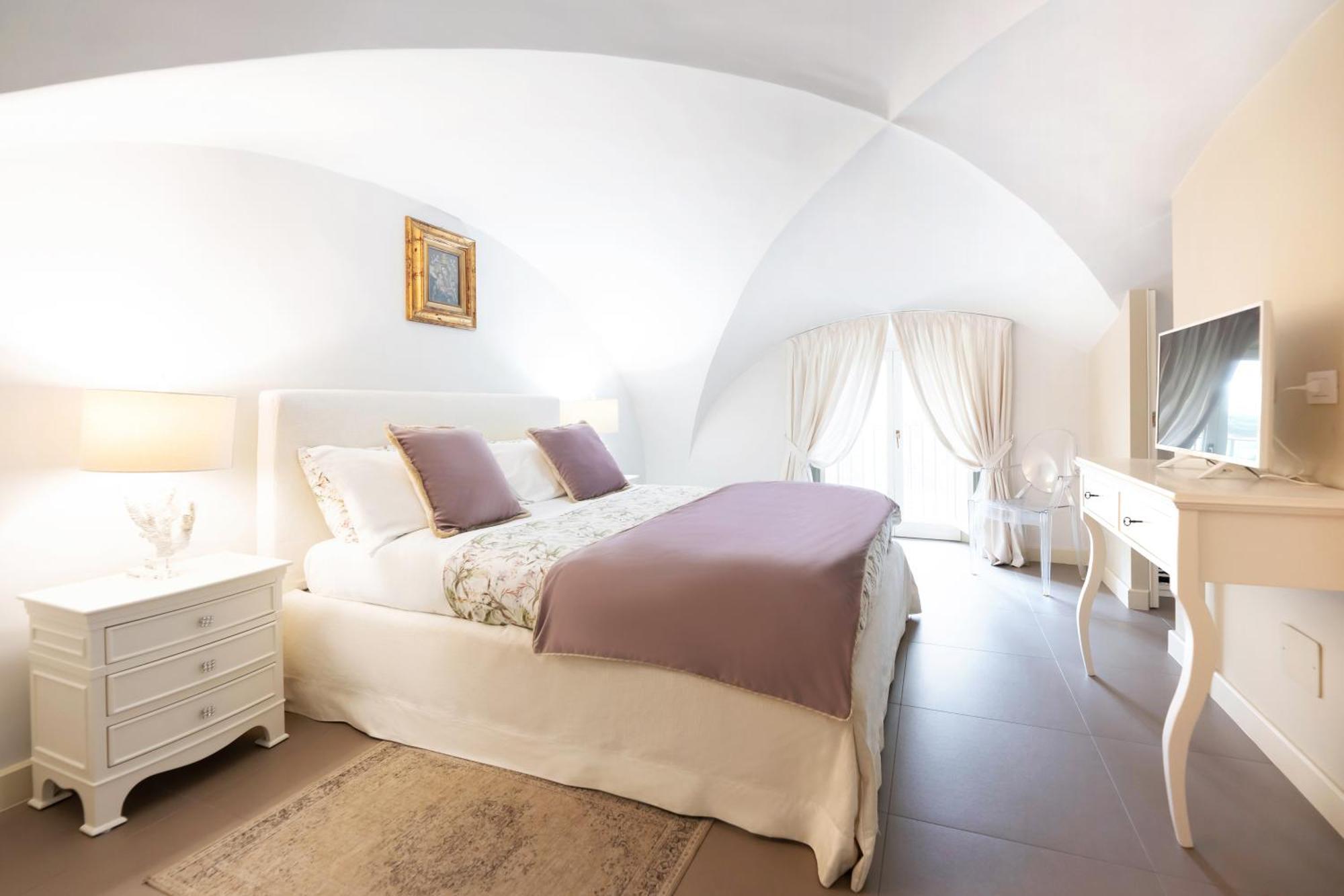 B Sicilian Charming Stay - Luxury Loft Катания Экстерьер фото