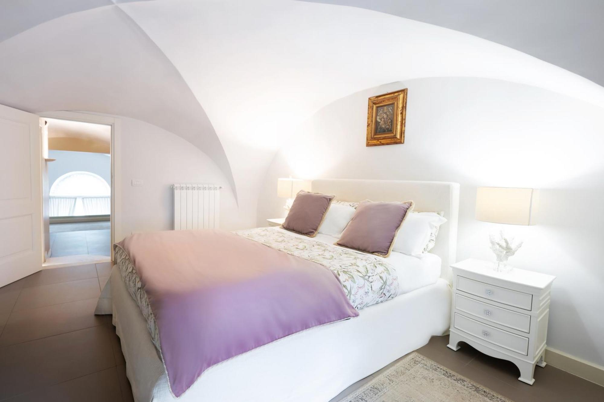 B Sicilian Charming Stay - Luxury Loft Катания Экстерьер фото